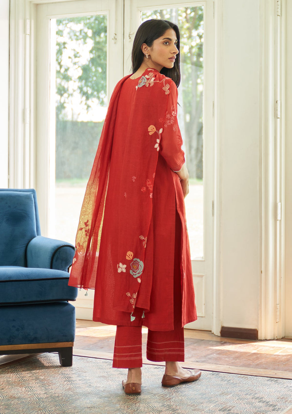 Poppy Floral Applique Kurta Set
