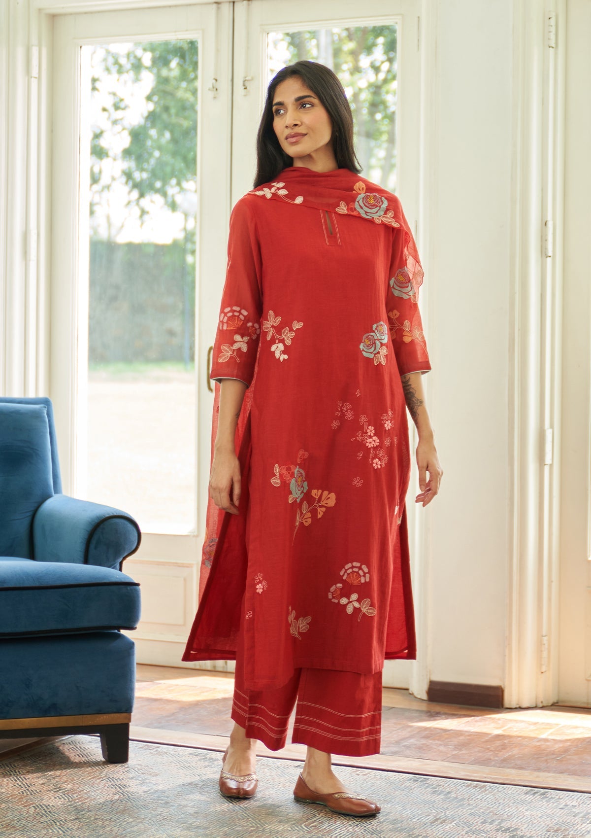 Poppy Floral Applique Kurta Set