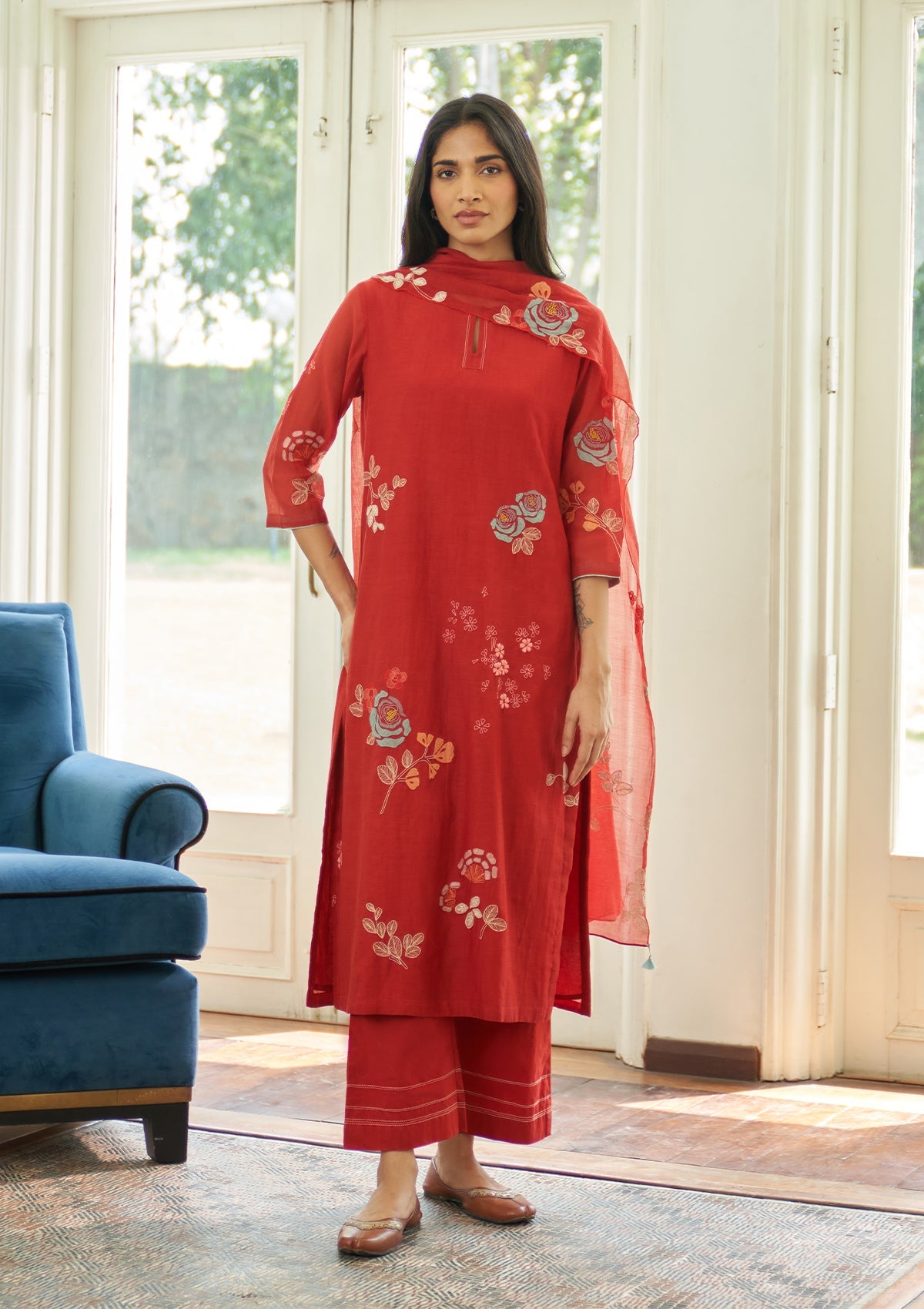 Poppy Floral Applique Kurta Set