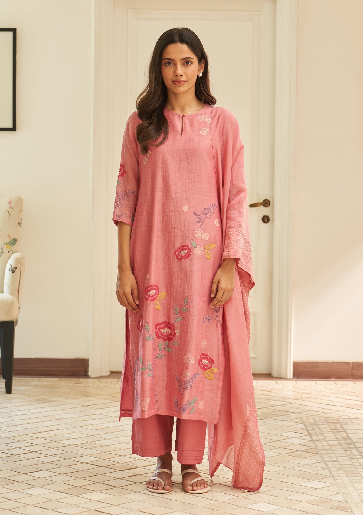 Peony Floral Applique Kurta Set
